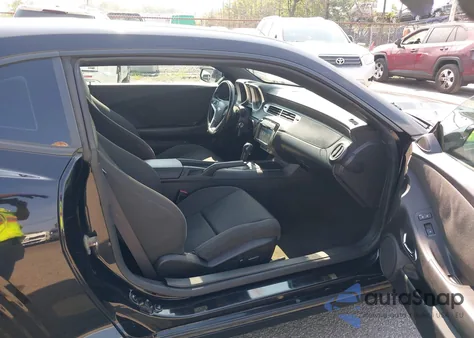 2014 Chevrolet Camaro Lt from USA, damaged, VIN 2G1FB1E37E9123555